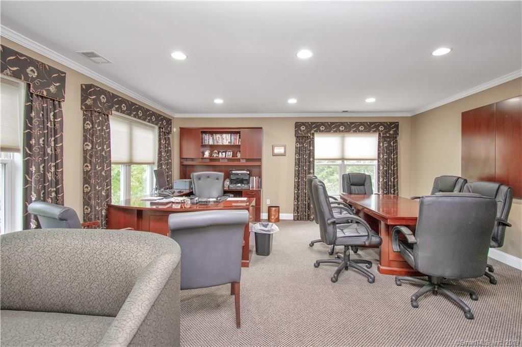 Suite 604 : 85 Felt Rd, South Windsor, CT, 06074